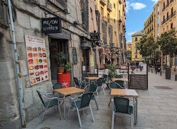 spain/madrid/restaurant/meson-doro-s-bistro