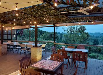 colombia/risaralda-department/restaurant/hacienda-la-colina