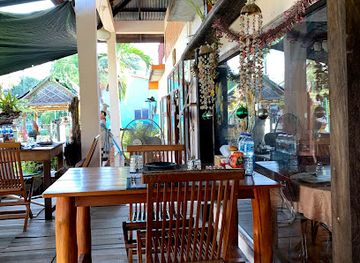 thailand/southern-thailand/restaurant/the-white-tree-restaurant