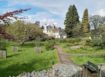 united-kingdom/lake-district-national-park/restaurant/hooked-seafood