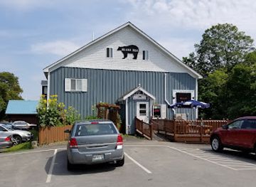 maine/piscataquis-county/restaurant/bears-den-restaurant-tavern