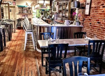 massachusetts/newburyport/restaurant/brine-oyster-crudo-chops