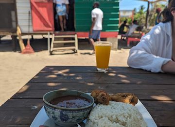 belize/hopkins/restaurant/daisy-s-kitchen