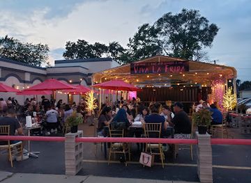 illinois/berwyn/restaurant/viva-la-frida