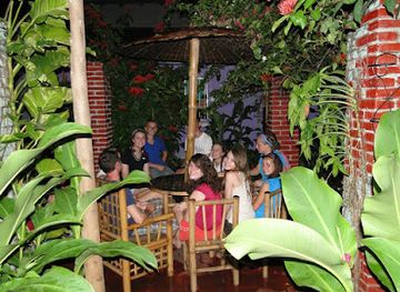 nicaragua/mombacho-volcano/restaurant/hostal-mochilas-and-lounge-cafe
