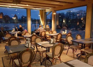 lithuania/aukstaitija-national-park/restaurant/apvalaus-stalo-klubas-restaurant-and-hotel