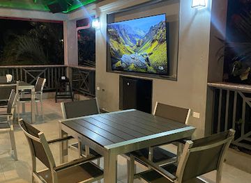 jamaica/cockpit-country/restaurant/kudos-cafe-restaurant