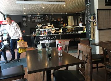 norway/northern-norway/restaurant/knoll-og-tott-as