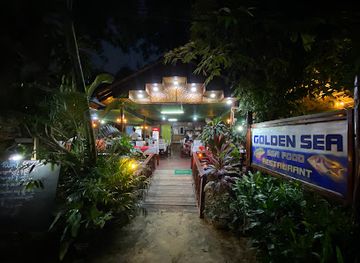 myanmar-burma/ngapali-beach/restaurant/golden-sea-restaurant