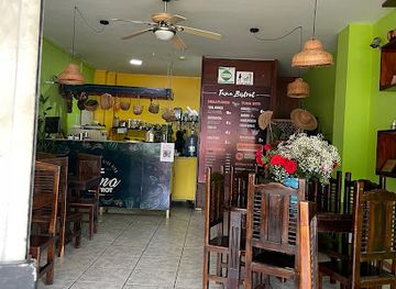 ecuador/napo-region/restaurant/tuna-bistrot-restaurante-vegetariano