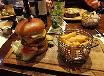 belgium/louvain-la-neuve/restaurant/le-cambridge