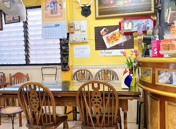 thailand/nakhon-si-thammarat/restaurant/haris-burger