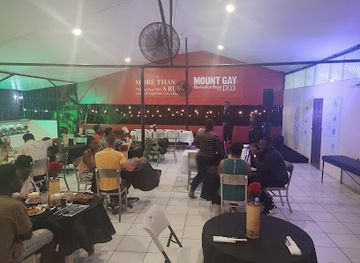 barbados/welchman-hall/restaurant/white-rabbit