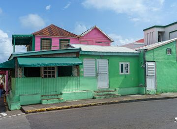 saint-kitts-and-nevis/saint-kitts-central-range/restaurant/central-eatery