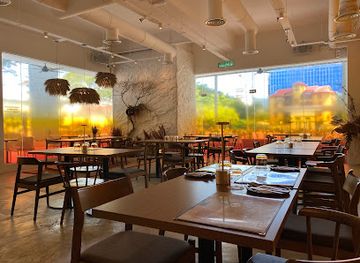 malaysia/george-town/gurney-drive/restaurant/cueva