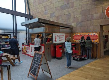 iceland/keflavik/restaurant/bajarins-beztu-pylsur