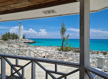 the-bahamas/inagua-islands/restaurant/lighthouse-restaurant-bar-grill
