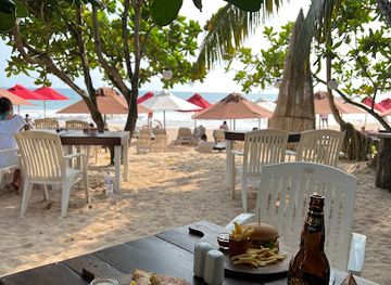 sri-lanka/mirissa/restaurant/central-beach-restaurant