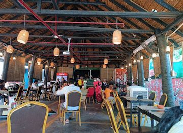 india/visakhapatnam/kailasagiri/restaurant/the-desi-village