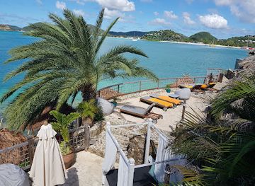 antigua-and-barbuda/half-moon-bay/restaurant/sheer-rocks