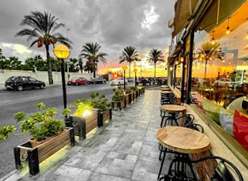 lebanon/tyre/restaurant/yam-seafood-resto