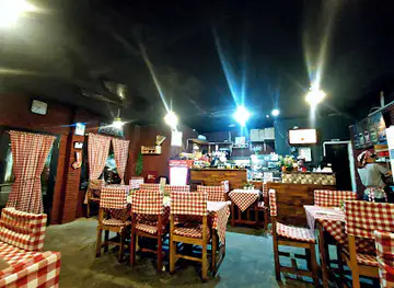 La Piccola Italy - Makassar