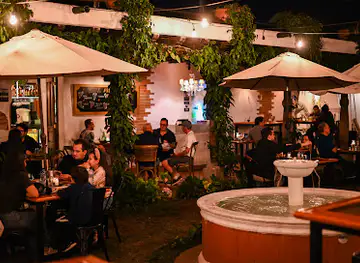 Hector's Bistro