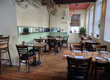 rhode-island/providence/restaurant/new-rivers