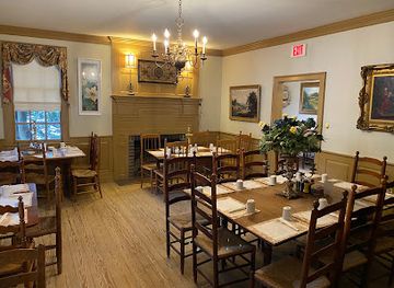virginia/historic-triangle/restaurant/old-chickahominy-house