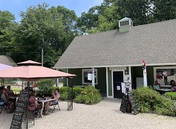 rhode-island/south-county/restaurant/the-hungry-haven
