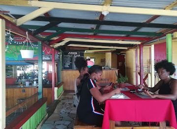 jamaica/port-antonio-area/restaurant/jamaica-breeze-bar-restaurant