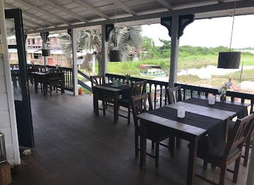 suriname/brokopondo/restaurant/pepper-pot-restaurant