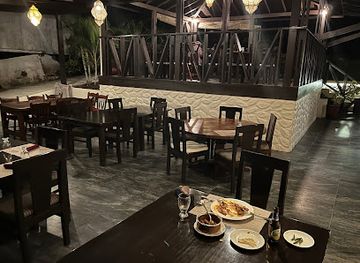 grenada/seven-sisters-falls/restaurant/punj-abi