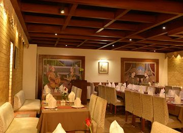 india/madhya-pradesh/restaurant/sanchi-dum-pukht-awadhi-cuisine-restaurant