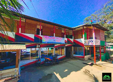 Sajek Seni Lushai Cottage & Restaurant
