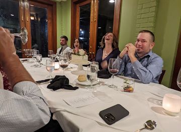 louisiana/houma/restaurant/dominique-s-wine-boutique-bistro