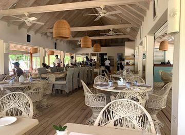 antigua-and-barbuda/nelson-s-dockyard/restaurant/catherines-cafe