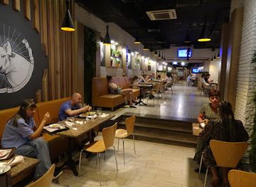 ukraine/kyiv/restaurant/puzata-hata