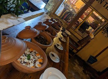 sri-lanka/arugam-bay/restaurant/lime-wood-arugambay