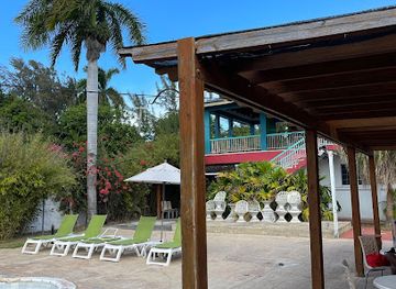 jamaica/montego-bay/restaurant/toby-s-good-eats