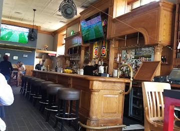 michigan/marquette/restaurant/northland-pub