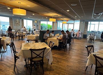 new-york/long-island/restaurant/lakehouse
