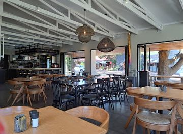 south-africa/golden-gate-highlands-national-park/restaurant/the-square-clarens