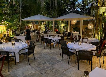 the-bahamas/nassau/downtown-nassau/restaurant/cafe-matisse