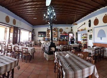 cyprus/pano-lefkara-village/restaurant/lefkara-pavilion