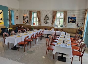 slovakia/tekov/restaurant/stary-biskupsky-hostinec