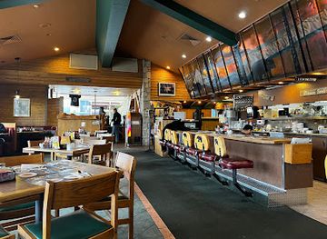 oregon/bend/restaurant/black-bear-diner-bend