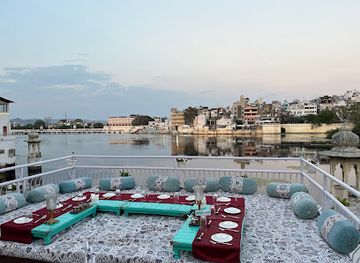 india/udaipur/restaurant/khamma-ghani-restaurant