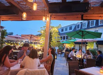 Artisan Restaurant