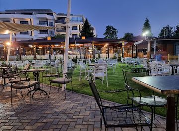 albania/pogradec-region/restaurant/1-maji-restaurant